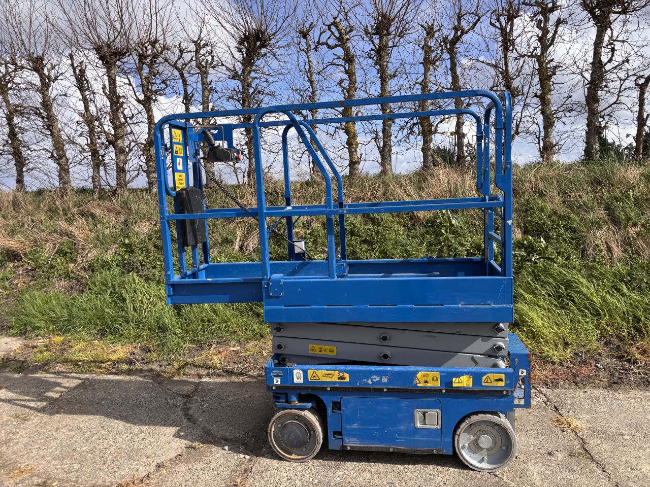 Elektrische schaarhoogwerker - 5,9m werkhoogte - 2021 - 155 uur