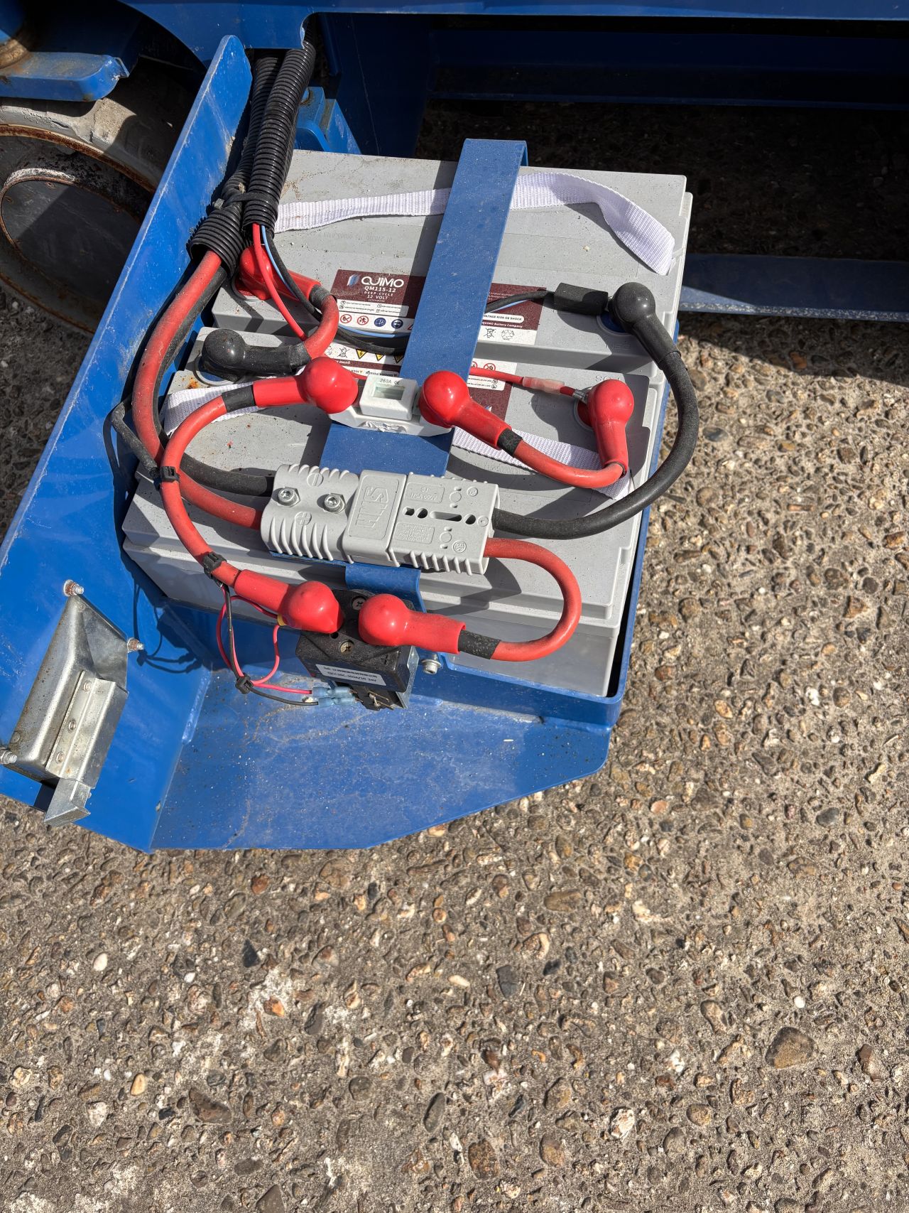 Elektrische schaarhoogwerker - 5,9m werkhoogte - 2021 - 155 uur