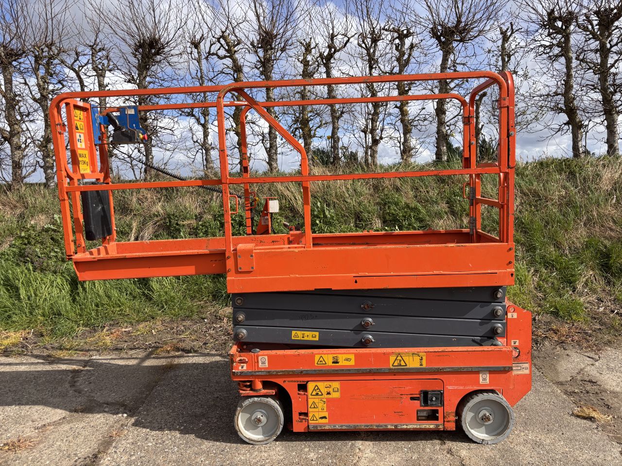 Elektrische schaarhoogwerker - 7,8m werkhoogte - 2021 - 283 uur