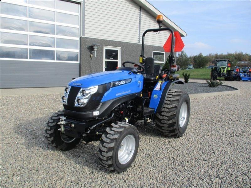 Solis 26 6+2 gearmaskine med Servostyrring og Industri hjul