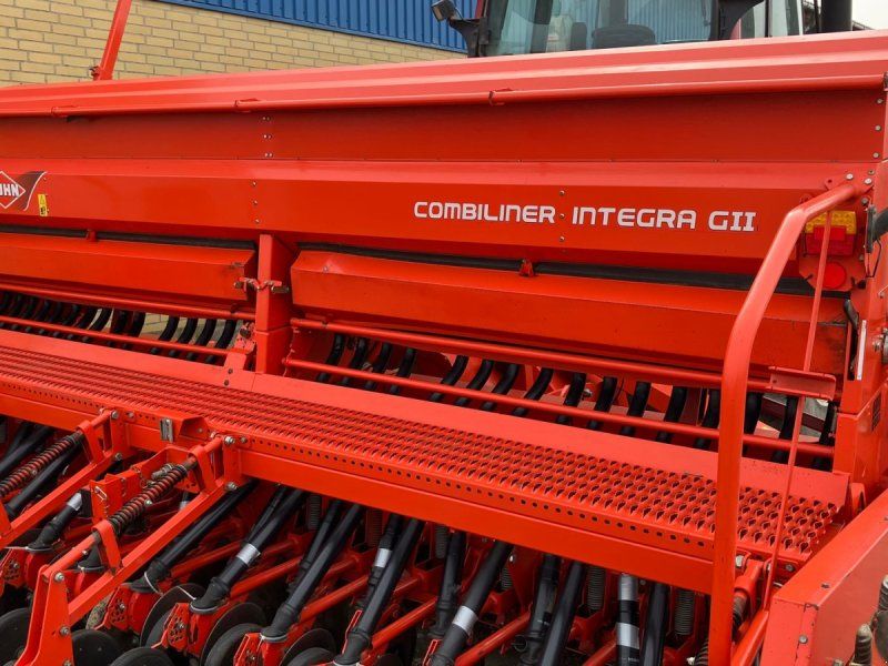 Kuhn HR 4003D HR INTERG2--SÆLGES SOM ENGROS FOR KUNDE--