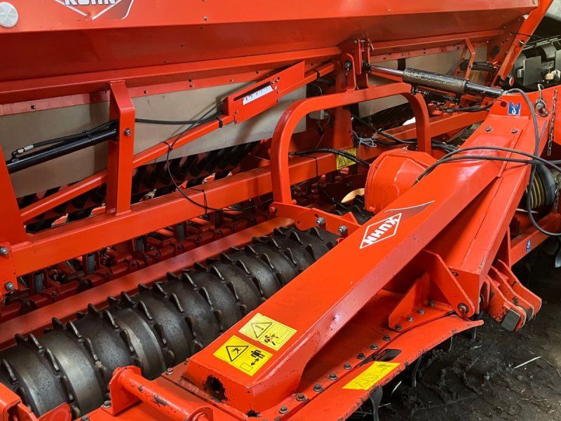 Kuhn HR 4003D HR INTERG2--SÆLGES SOM ENGROS FOR KUNDE--