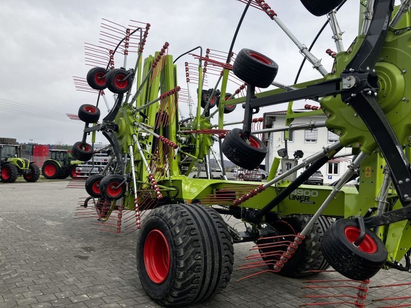 Claas LINER 4900 BUSINESS PRO