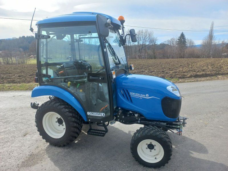 New Holland Boomer 25