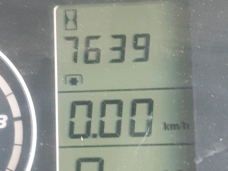 Claas Axion 810 C-Matic