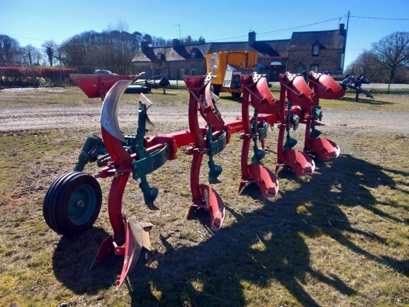 Kverneland ES 100-200 5 corps NSM