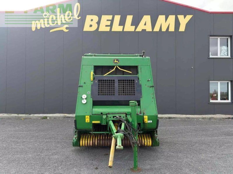 John Deere presse à balles rondes 582 .