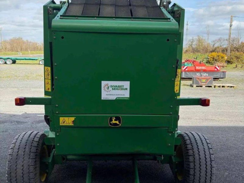 John Deere presse à balles rondes 582 .
