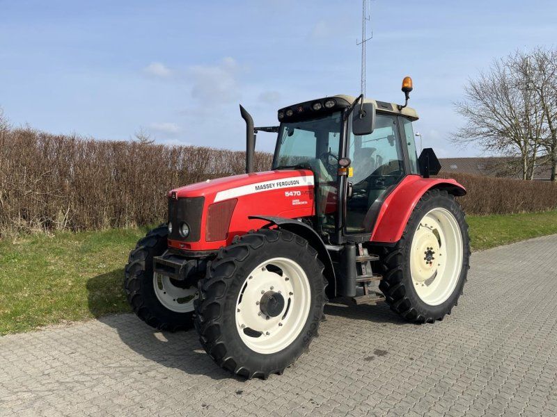 Massey Ferguson 5470 T3 DYNA 4