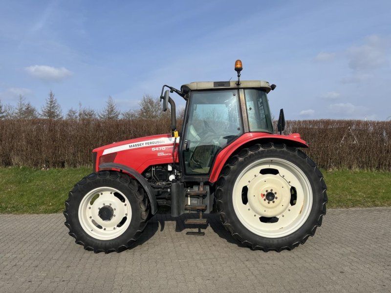Massey Ferguson 5470 T3 DYNA 4