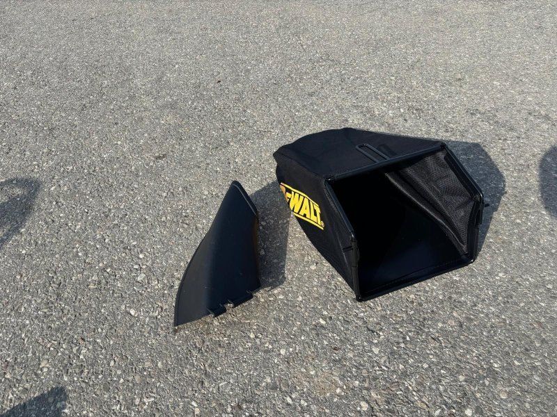 Rasenmäher Dewalt 500