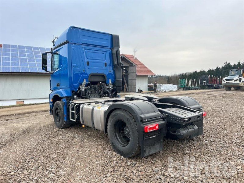Mercedes-Benz Actros 1853 LS 4x2