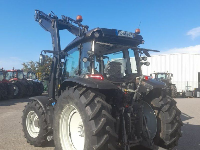 Valtra G135h