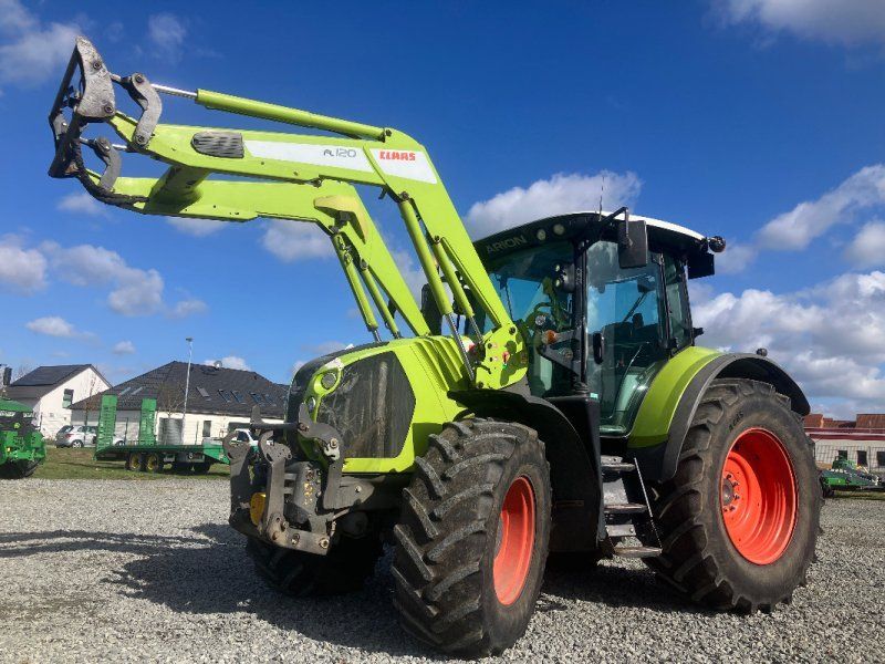 Claas Arion 550