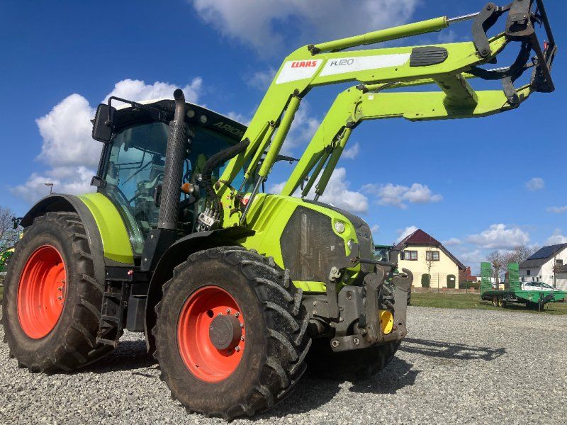 Claas Arion 550