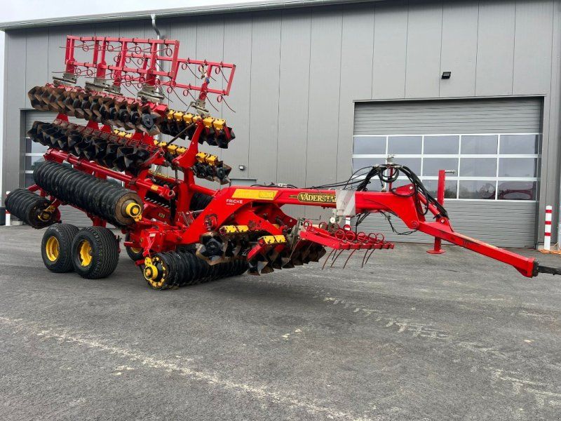 Väderstad Carrier CR 820