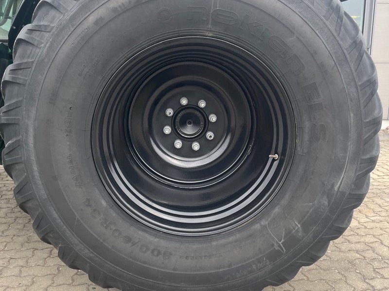Nokian ELS 800/60R34
