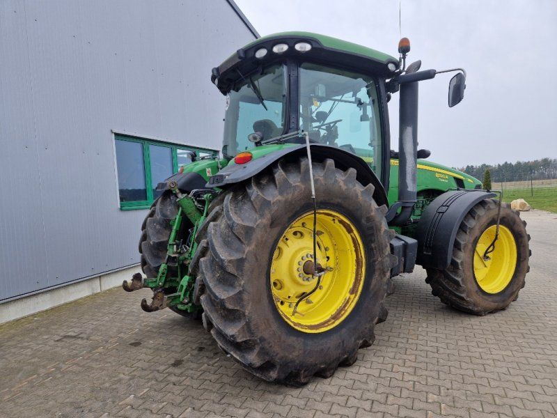 John Deere 8320R