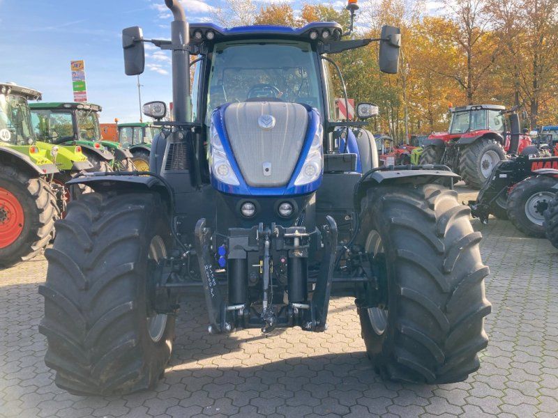 New Holland T 7.300 Auto Command
