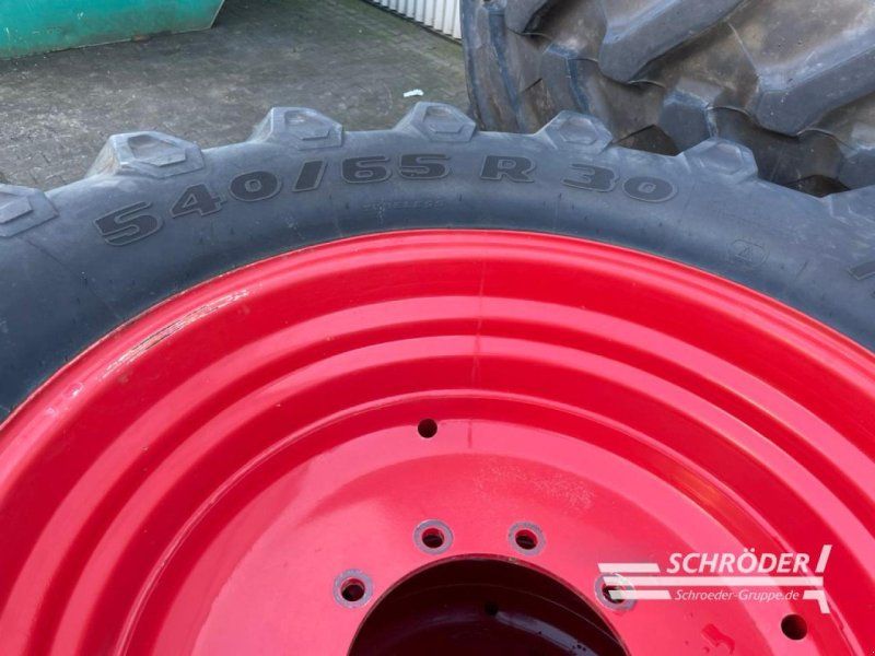 Trelleborg 540/65R30 + 650/65R42
