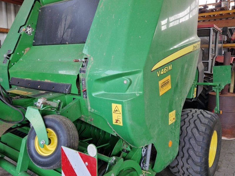 John Deere V461M