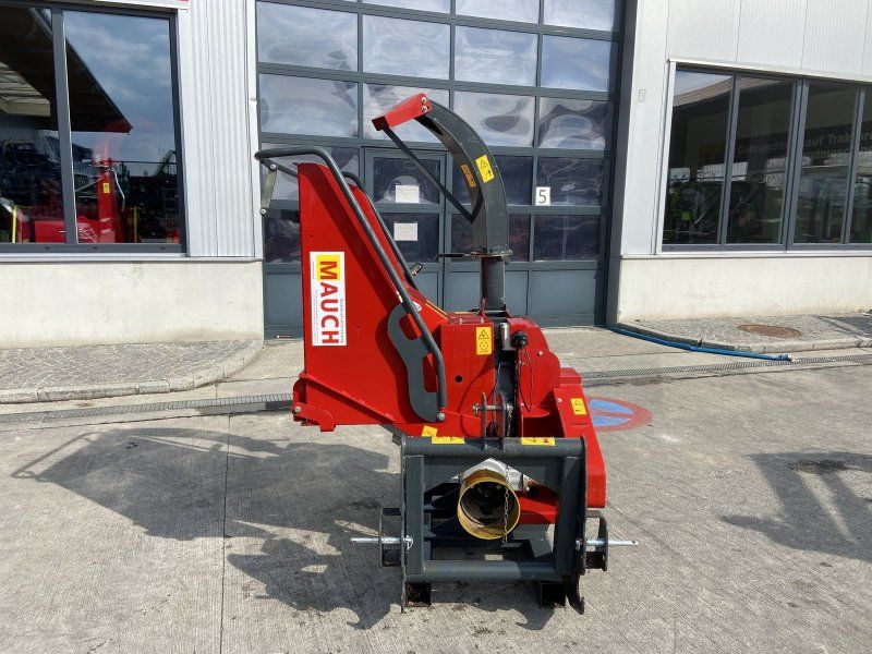 GL Fahrzeugbau Hacker M150