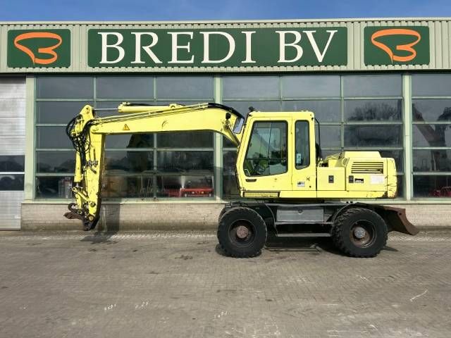 Liebherr A 900 B Litronic