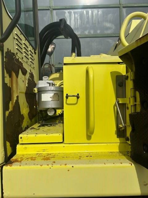 Liebherr A 900 B Litronic