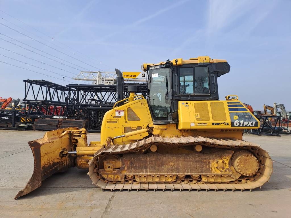 Komatsu D61PXi-24