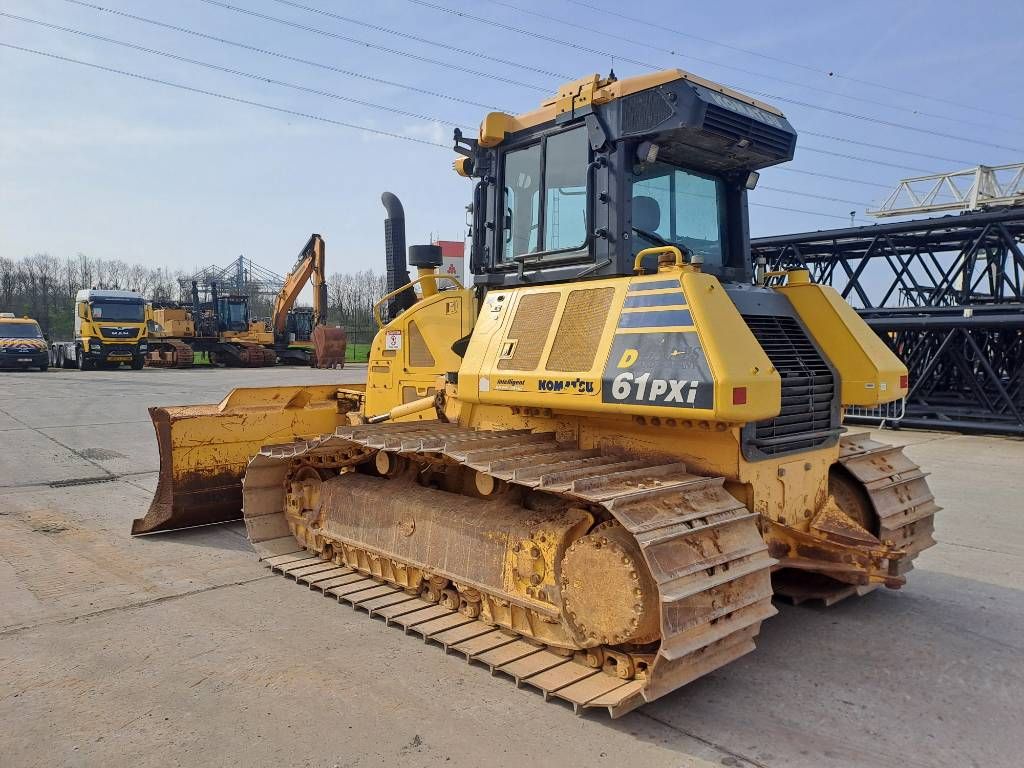 Komatsu D61PXi-24