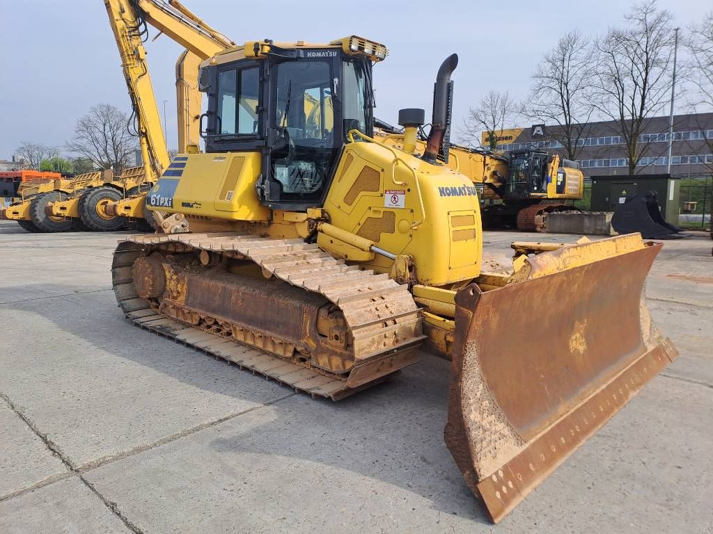 Komatsu D61PXi-24