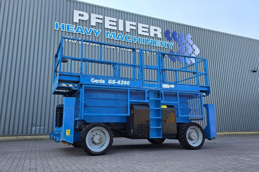 Genie GS4390 Diesel, 4x4 Drive, 15m Working Height, 680k