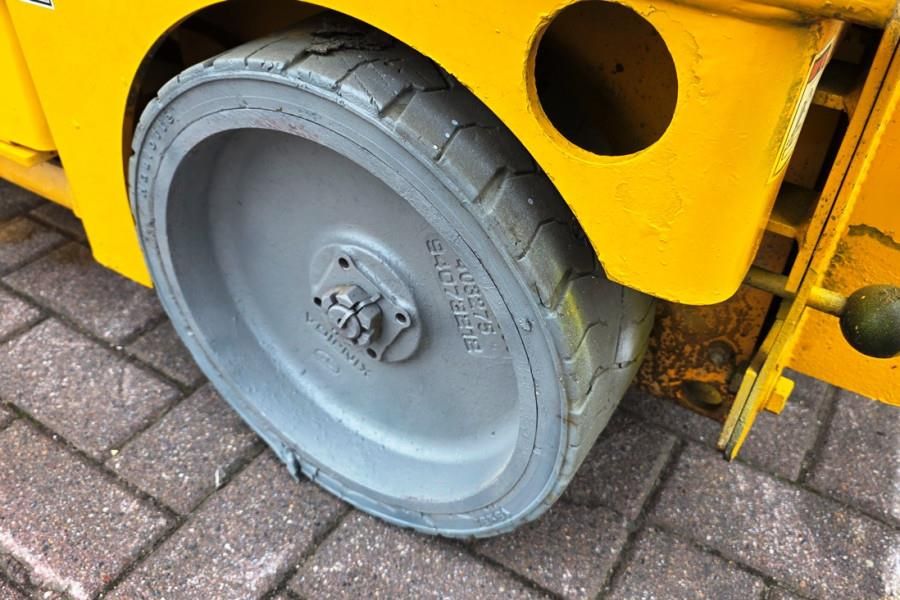 Haulotte Compact 8 Electric, 8.2m Working Height, 350kg Cap