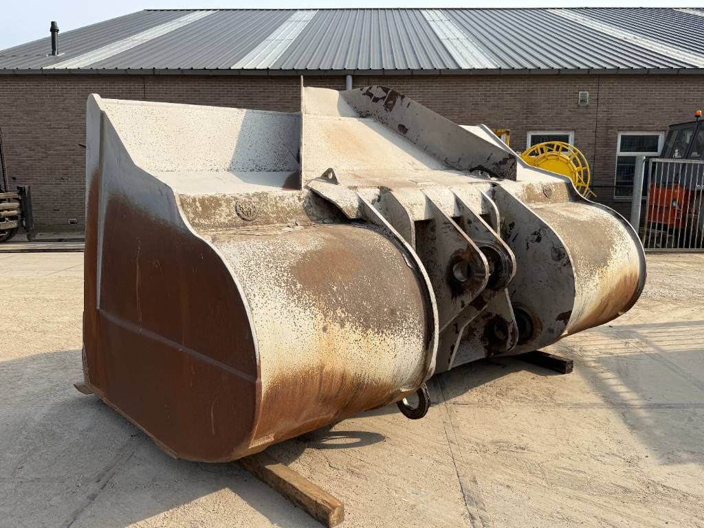 Beco Volvo L350H Bucket - Volume Bucket / TOP Condition