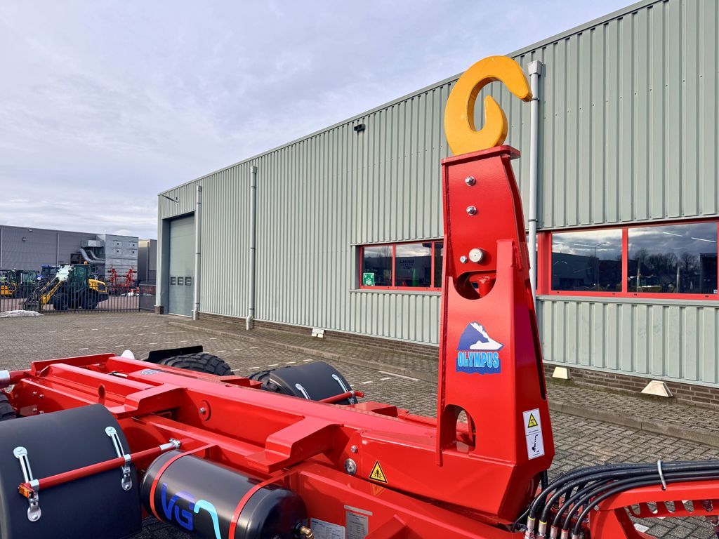 VGM Olympus 14 Container Carrier / Haakarm