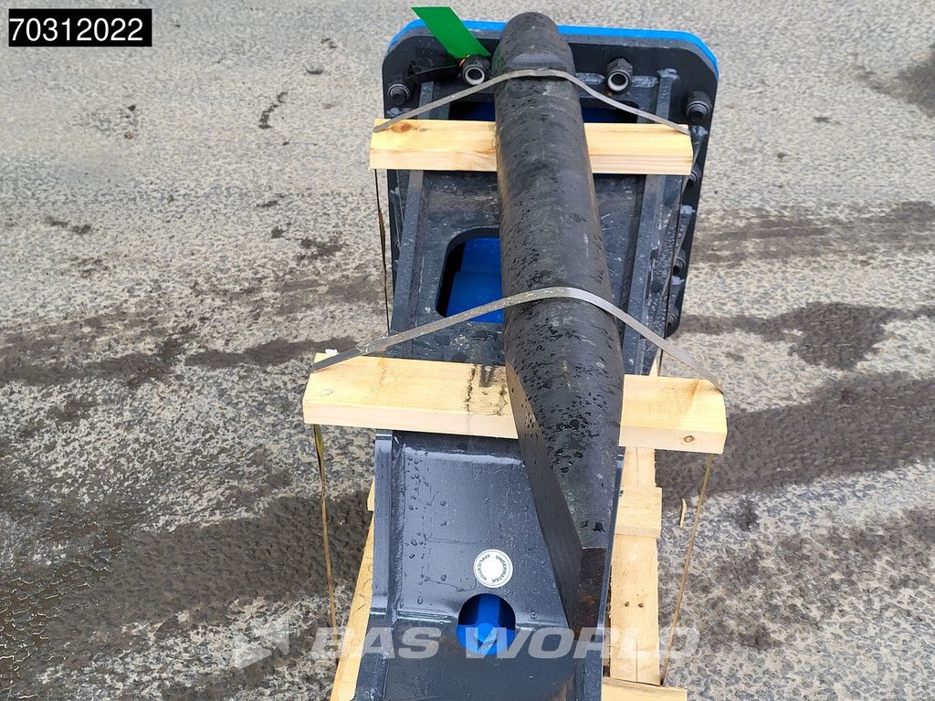 Mustang HM1900 NEW UNUSED - SUITS TO 19-28T