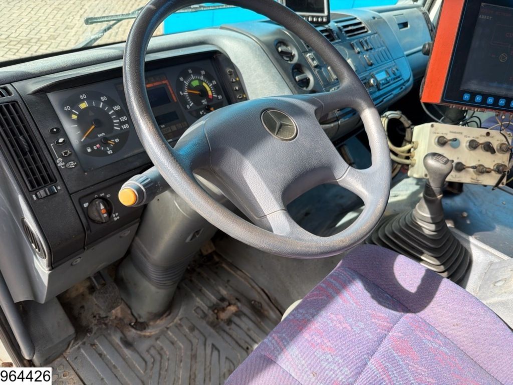 Mercedes Atego 2533 6x2, PTO, Maxilift, asphalt sprayer