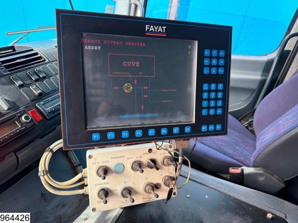 Mercedes Atego 2533 6x2, PTO, Maxilift, asphalt sprayer