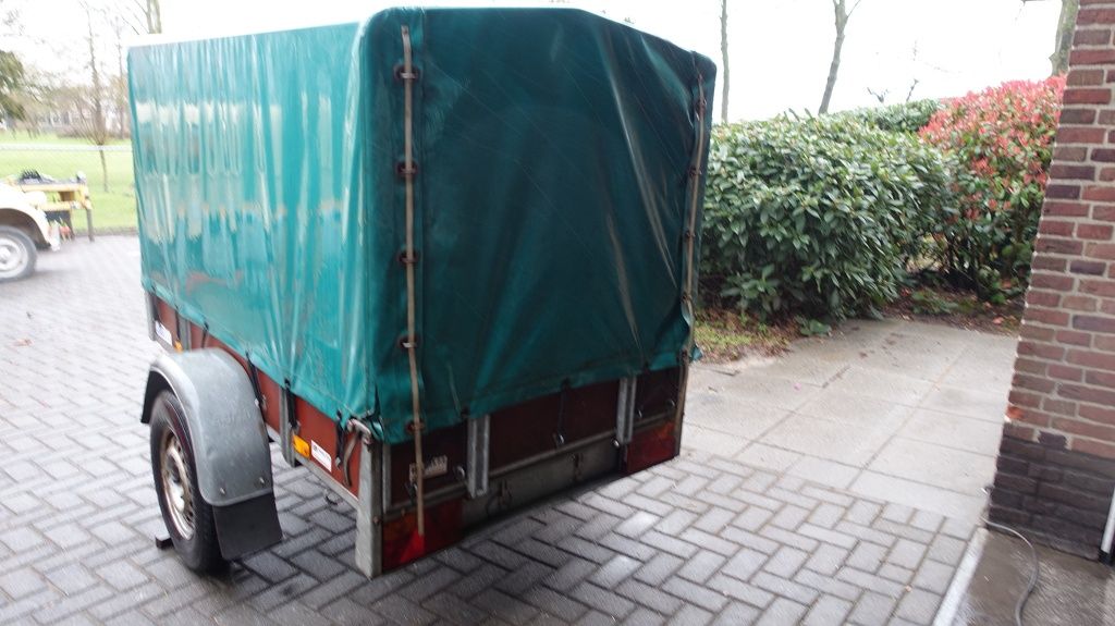 Saris Huif aanhangwagen