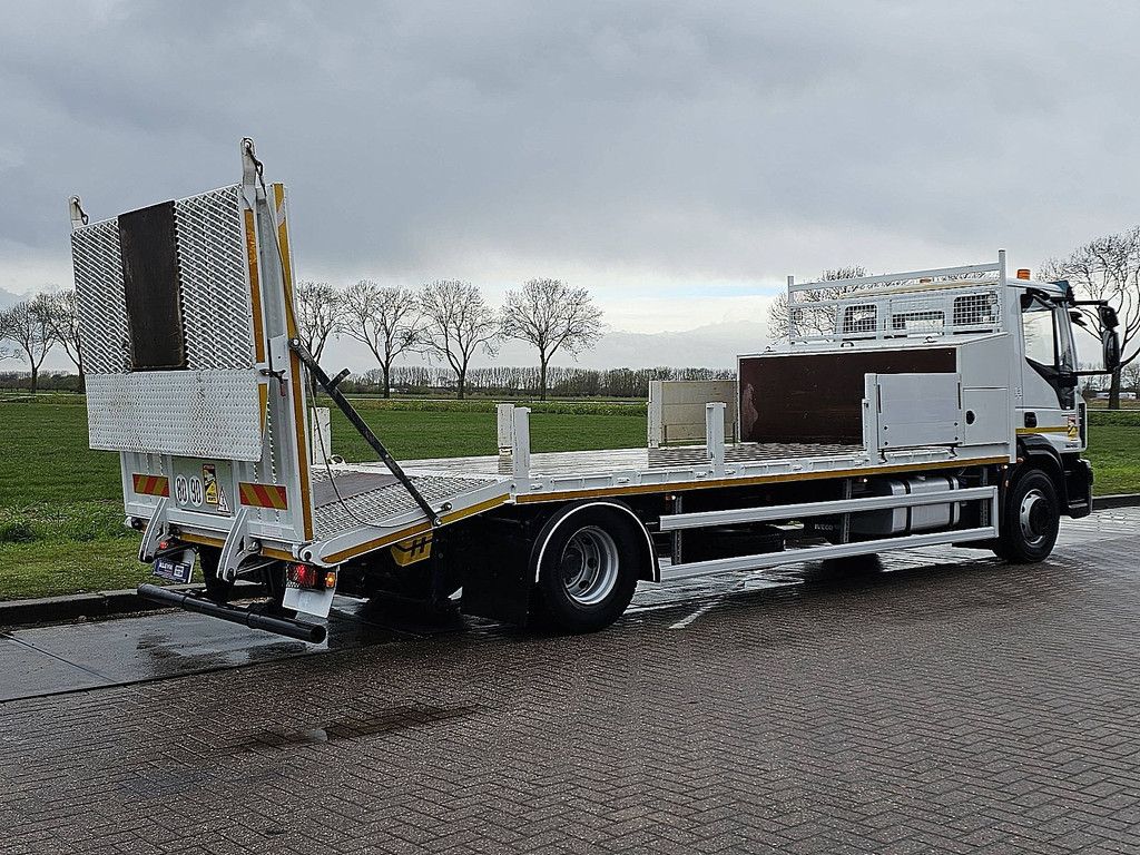 IVECO 160E21 EUROCARGO machine transport