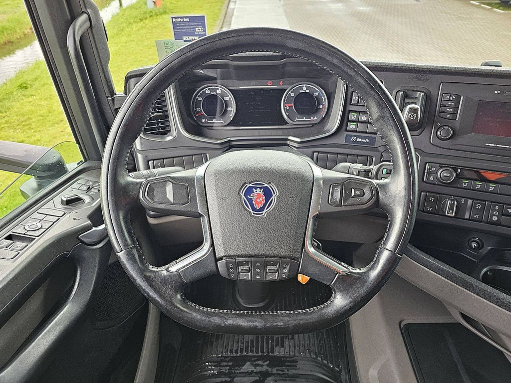 SCANIA R450 6x2*4