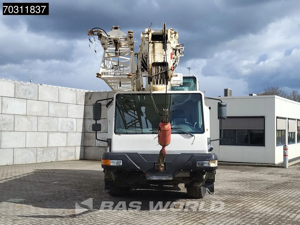 Liebherr LTM1030-2