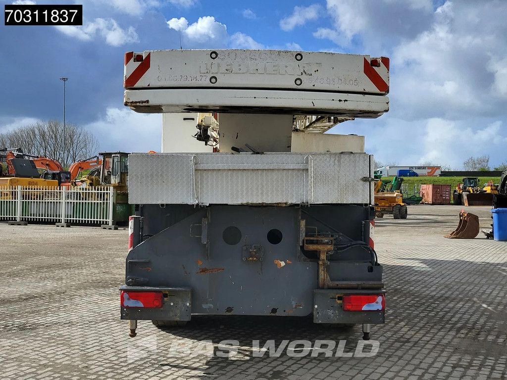 Liebherr LTM1030-2