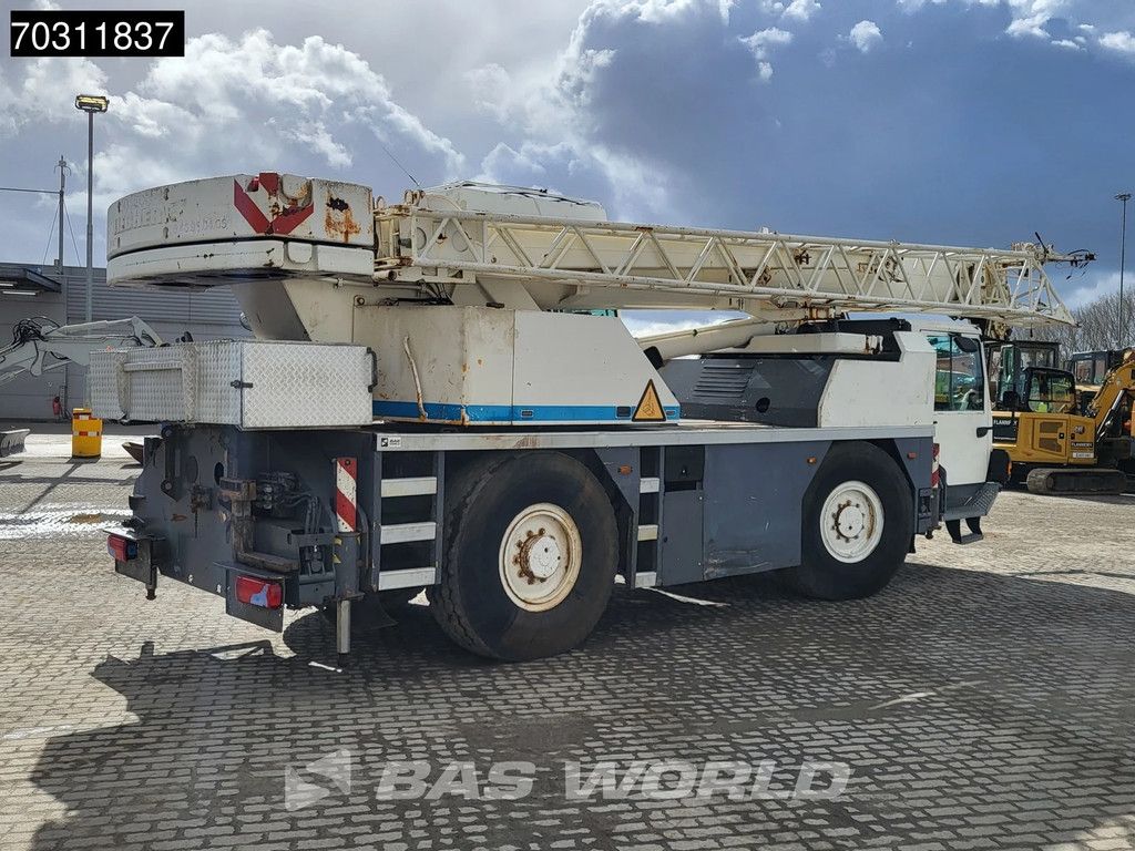Liebherr LTM1030-2