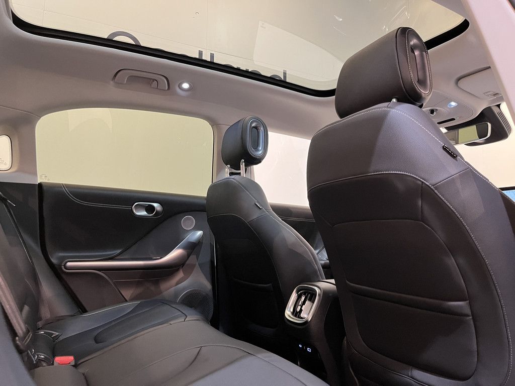 Smart #1 Pro / Panoramadak / Adaptieve Cruise Control / 360&deg; Camera / LED / CarPlay / Elektrisch Stoelen / Stoelverwarming / Stuurverwarming / 10.700 KM !!