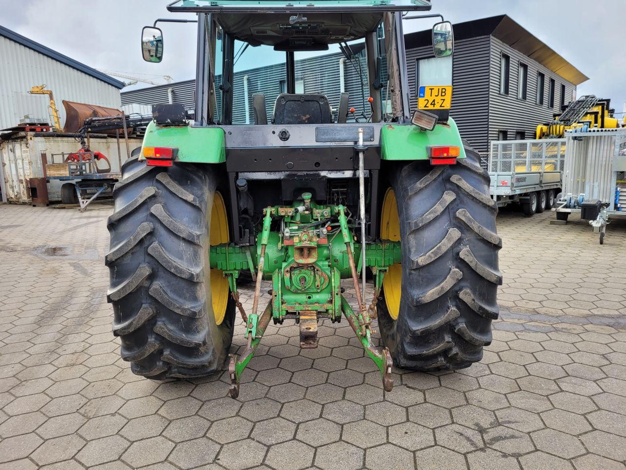 John deere 3040