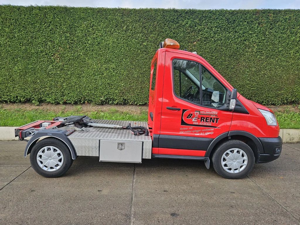 Ford Transit 35-17 B-E trekker