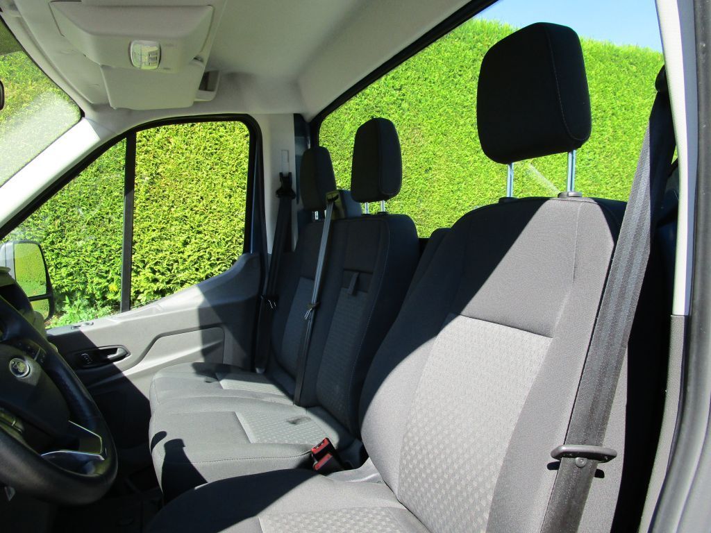 Ford Transit 35-17 B-E trekker