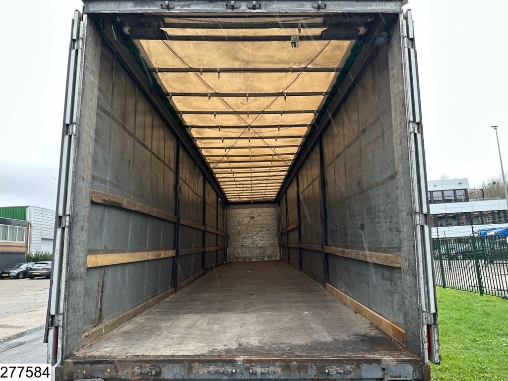 Schwarzmuller Tautliner