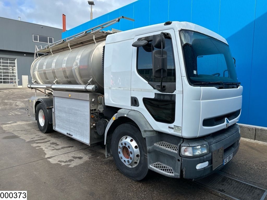 Renault Premium 250 Manual transmission, Steel suspension, 12,000 Ltr.
